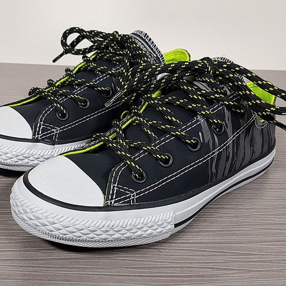 Converse Chuck Taylor All Star Flash Flood Oxford Sneaker, Childrens Size 1 / 32 - Picture 1 of 10